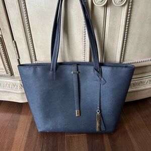 Vince Camuto Tote Bage